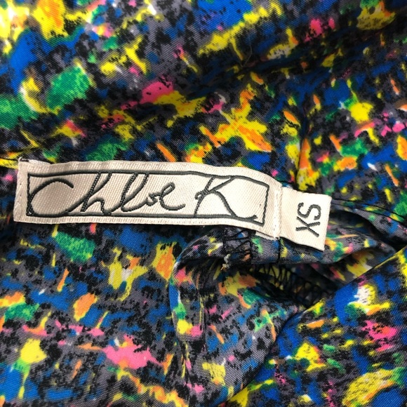 Chloe K Abstract Print Collared Blouse Size XS - Picture 5 of 5